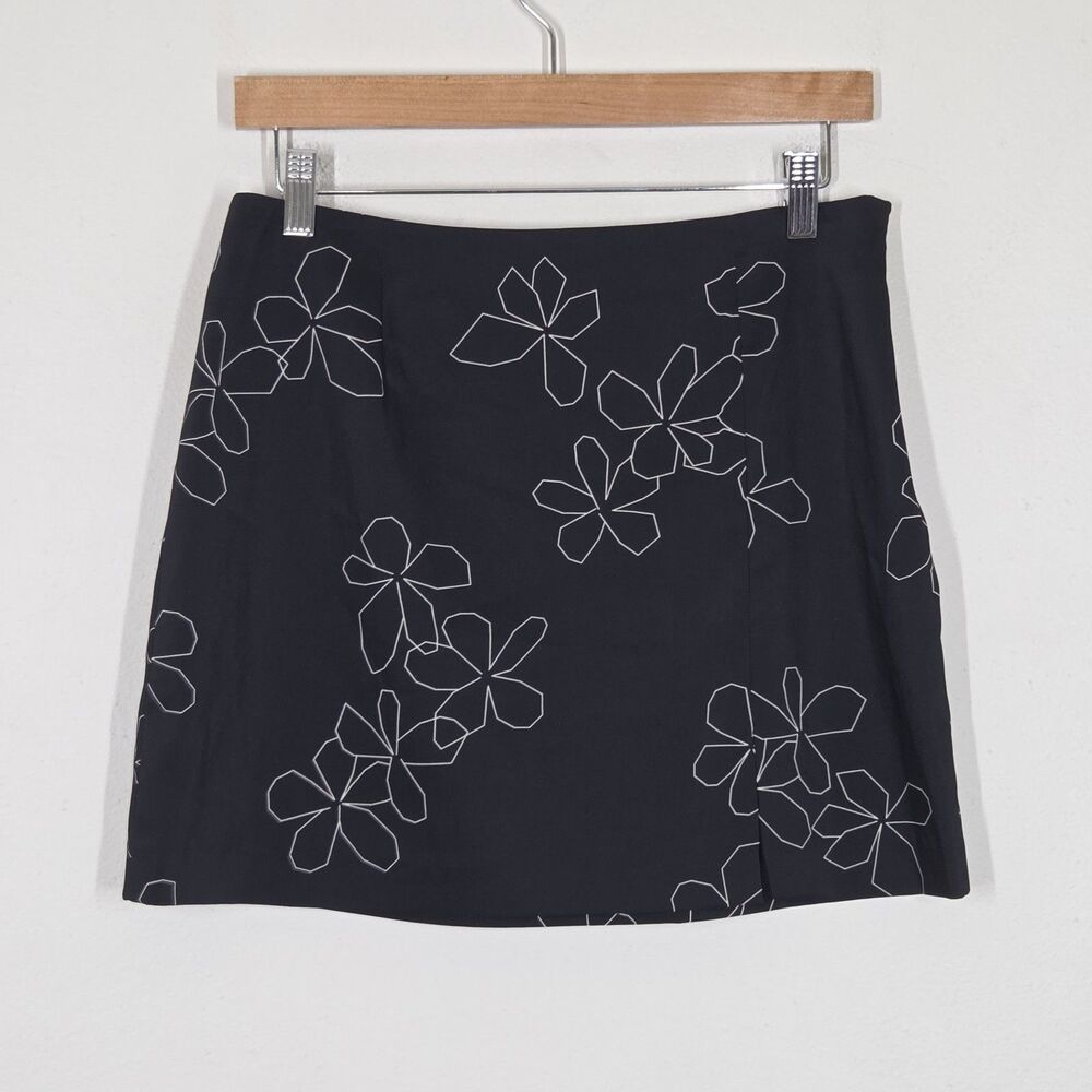 Vtg Y2K Express Black Floral Mini Skirt Front Slit 5/6 Preppy Fairy Coquette